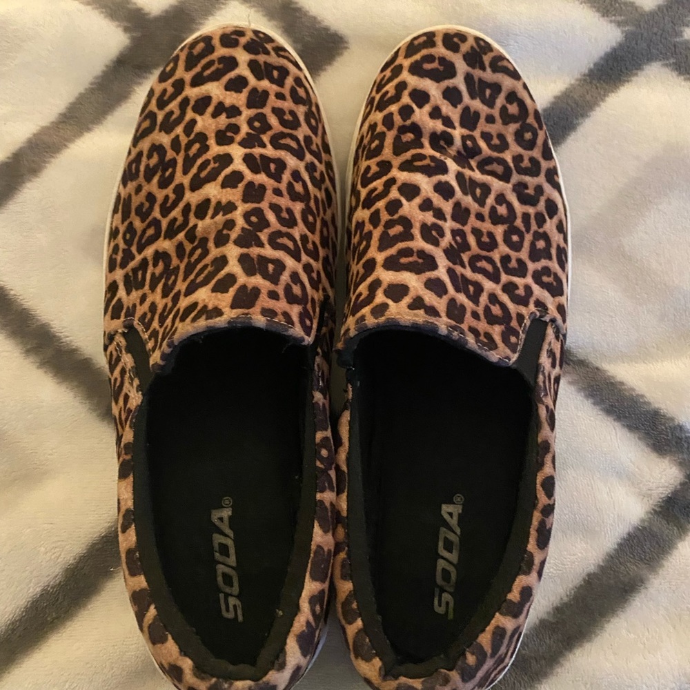 Leopard print - Picture 2 of 3